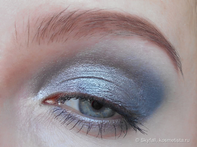 Палетка теней Sleek MakeUp I-Divine Enchanted Forest
