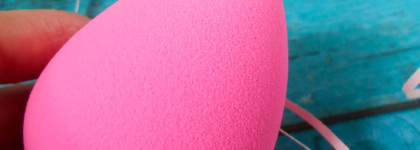 Beauty Bar make up sponge