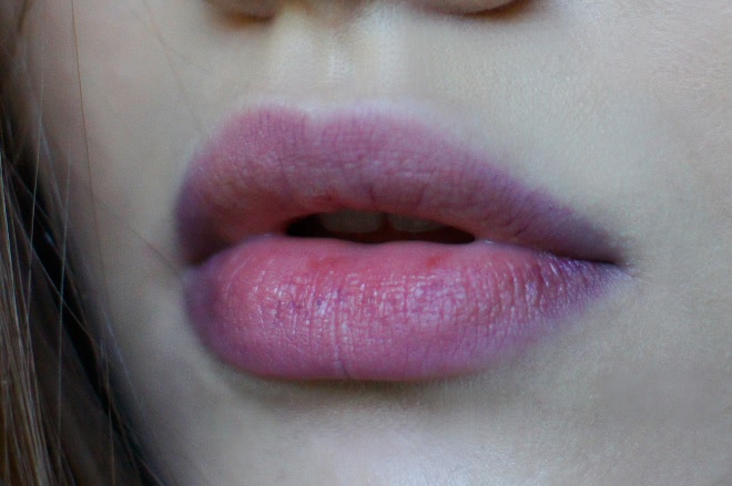 M.a.c matte lipstick