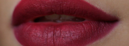 M.a.c matte lipstick "Diva"