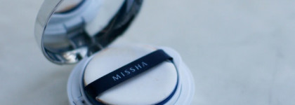 Корейская "подушечка". Тональное средство Missha M Magic Cushion Spf50+/PA+++  оттенок 23
