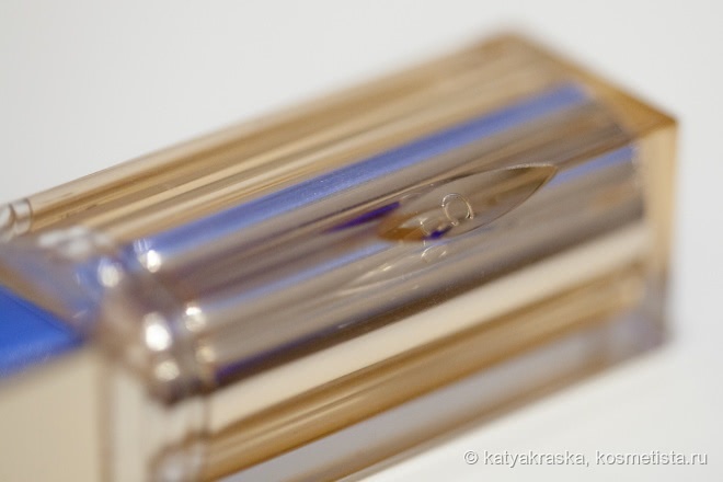 Нежная слива Clarins Rouge Eclat 06 True Aubergine