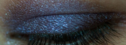 Аметист и изумруд в тенях Estee Lauder Pure Color Envy Defining Eye Shadow