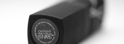 Необычная полуматовая помада Nars Semi Matte Lipstick Catfight