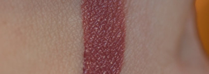 Насыщенные и спокойные жидкие помады в моей коллекции Estee Lauder Pure Color Envy