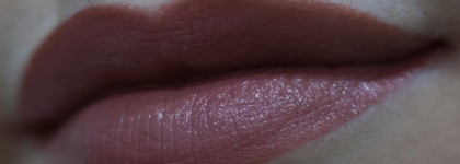 Насыщенные и спокойные жидкие помады в моей коллекции Estee Lauder Pure Color Envy