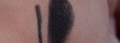 Два темных тандема помады и карандаша Urban Decay Perversion и Blackmail