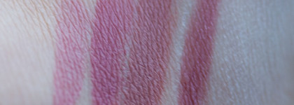 Три нюда и карандаш на все случаи жизни Urban Decay