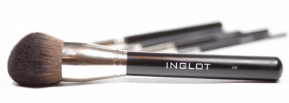 Кисти для макияжа Inglot
