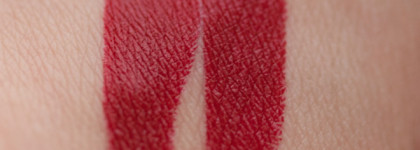 Кровавая пара Urban Decay карандаш и помада Bad Blood