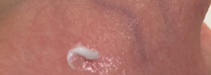 Kiehl's Powerful wrinkle reducing eye cream: в тени звезды