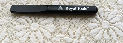 Королевский маникюр шаг 1: Royal Tools Nail File with Sealing Effect