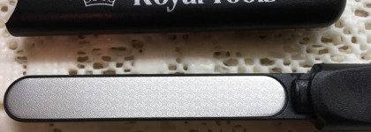 Королевский маникюр шаг 1: Royal Tools Nail File with Sealing Effect