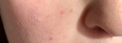 Два десятка пустых баночек и бутылочек мая