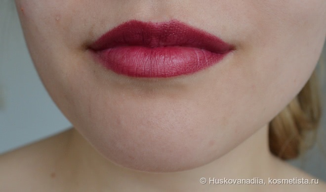 Essence Glossy Stick в оттенке 05 Brilliant Burgundy