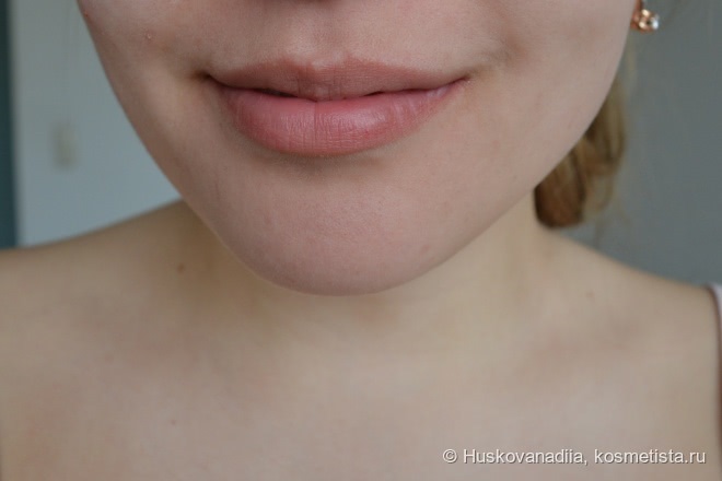 Essence Glossy Stick в оттенке 05 Brilliant Burgundy
