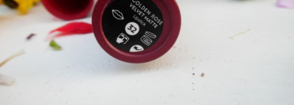 Необычная Golden Rose Velvet Matte Lipstick #32