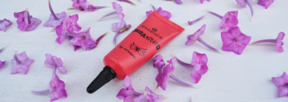 Essence Urbaniced Lip Cream. Матовый крем для губ