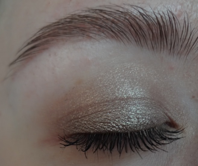 Стойкие кремовые тени Maybelline Color Tattoo 24Hr №35 On and on Bronze