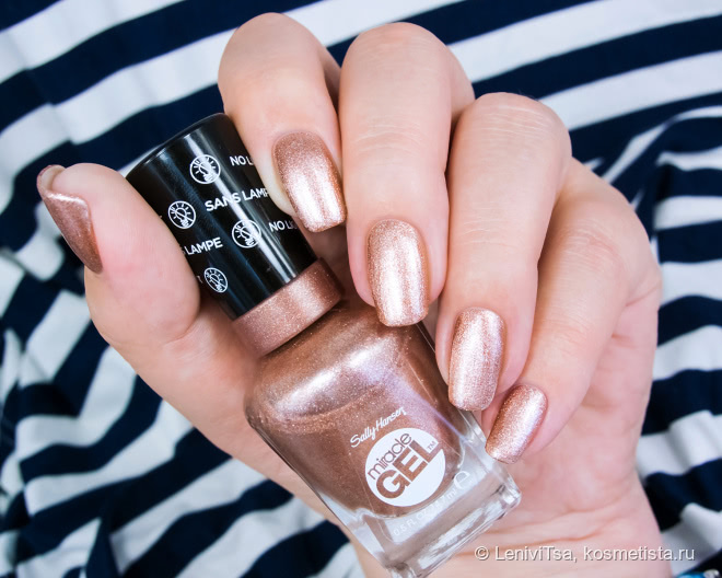 Sailor pin-up c Sally Hansen