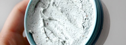 Синяя кукуруза - спасение для проблемной, комбинированой и жирной кожи! Маска-Скраб 3-В-1 The Body Shop - Blue Corn