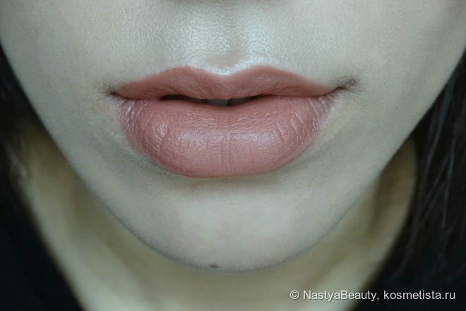 Матовые помады Xxxl Longlasting Lipgloss Matt effect 06 Soft Nude и 05 Velvet Rose