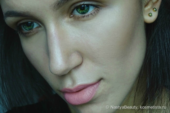 Матовые помады Xxxl Longlasting Lipgloss Matt effect 06 Soft Nude и 05 Velvet Rose