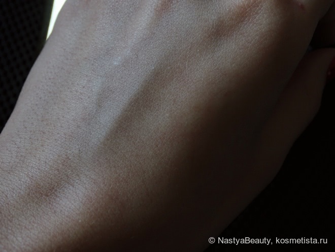 NYX Сияющий спрей-фиксатор для макияжа Dewy Finish Setting Spray + 100% передача оттенков теней