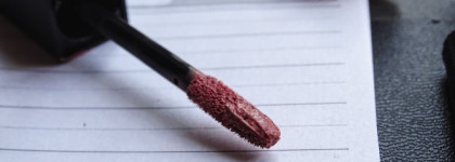 Жидкая матовая помада Maybelline Vivid Matte Liquid #50 Nude Thrill