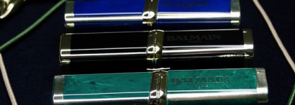 Помада L'Oreal X Balmain Color Riche Lipstick