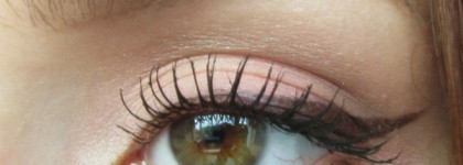 Shiseido Luminizing Satin Eye Color Trio RD 711 Pink Sands