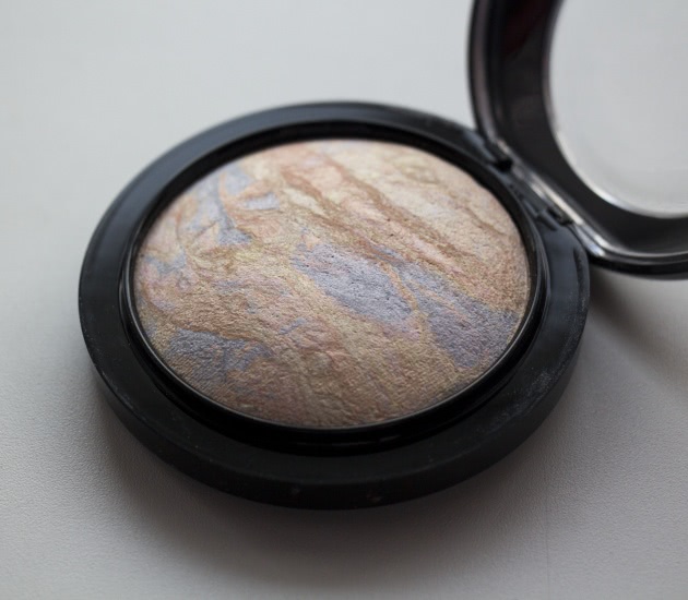 mac mineralize skinfinish lightscape