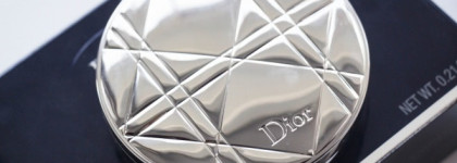 Dior Diorskin Nude Air Luminizer #001 Осенний хайлайтер
