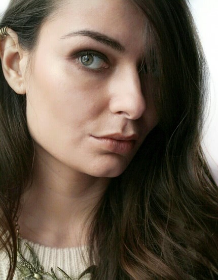 Artdeco Perfect Color Lipstick #05, #19