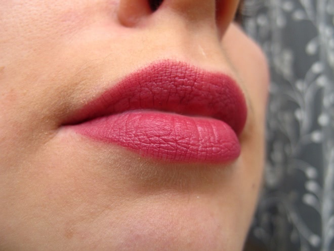 Мои помады Bourjois rouge edition Lipstick 02,04,05 и rouge edition 12 hours 30,33