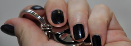 Lumene Gloss & Care Nail Polish #6 Arctic Sky