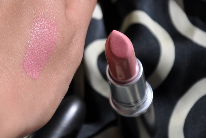 MAC matte lipstick Please me и MAC Cremesheen lipstick Creme Cup