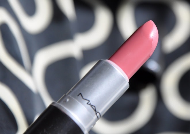 MAC matte lipstick Please me и MAC Cremesheen lipstick Creme Cup