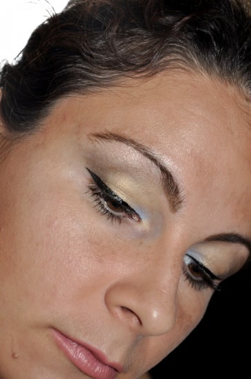 Shiseido Luminizing Satin Eye Color Trio GD 804
