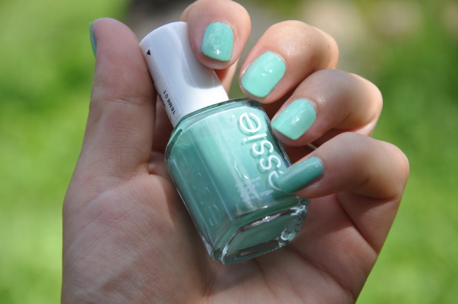 Essie Nail Polish # 17 muchi, muchi and # 98 Turquoise And Caicos