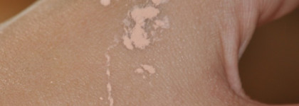 Estee Lauder Perfecting Loose Powder Light Medium