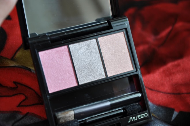 Shiseido Luminizing Satin Eye Color Trio RD 711