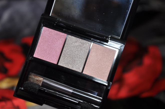 Shiseido Luminizing Satin Eye Color Trio RD 711