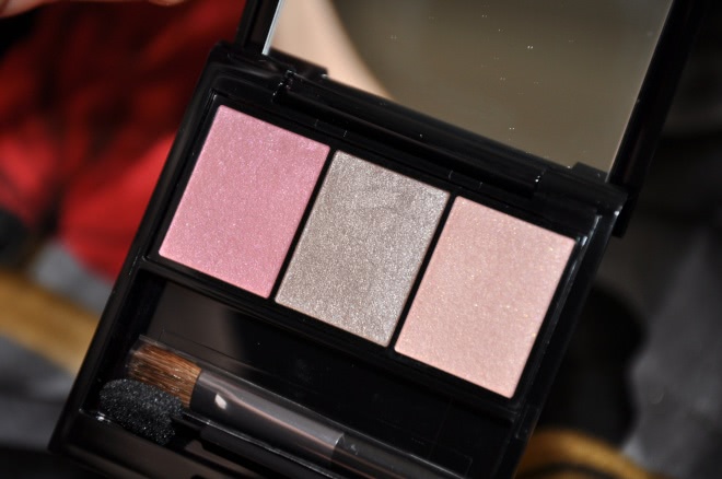 Shiseido Luminizing Satin Eye Color Trio RD 711