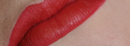 Bourjois Levres Contour Edition Lip Line 07 Cherry boom boom и Bourjois Levres Contour Edition Lip Line 02 Coton Candy