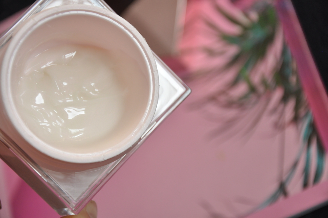 Givenchy L'intemporel Blossom radiance reviver cream anti-fatique - Крем для сохранения молодости и сияния кожи