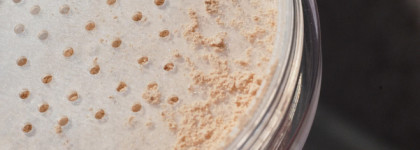 Здоровое сияющее лицо с Eva Mosaic Вуаль Effect и L'Oreal Glow Mon Amour Highlighting Drops