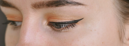 Идеальный лайнер Clinique Pretty Easy Liquid Eyelining Pen 01 black