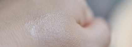 Палочка-выручалочка для сухих губ. Estee Lauder Pure Color Envy Lip Repair Potion