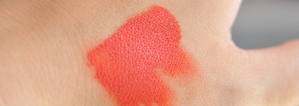 Самая ужасная помада на моем пути - Ультрастойкая губная помада L'Oreal Paris Infaillible Les Macarons #832 Strawberry